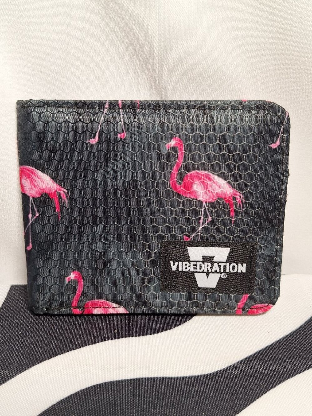 Vibedration Card Holder Folding Wallet - Flamingos - Used